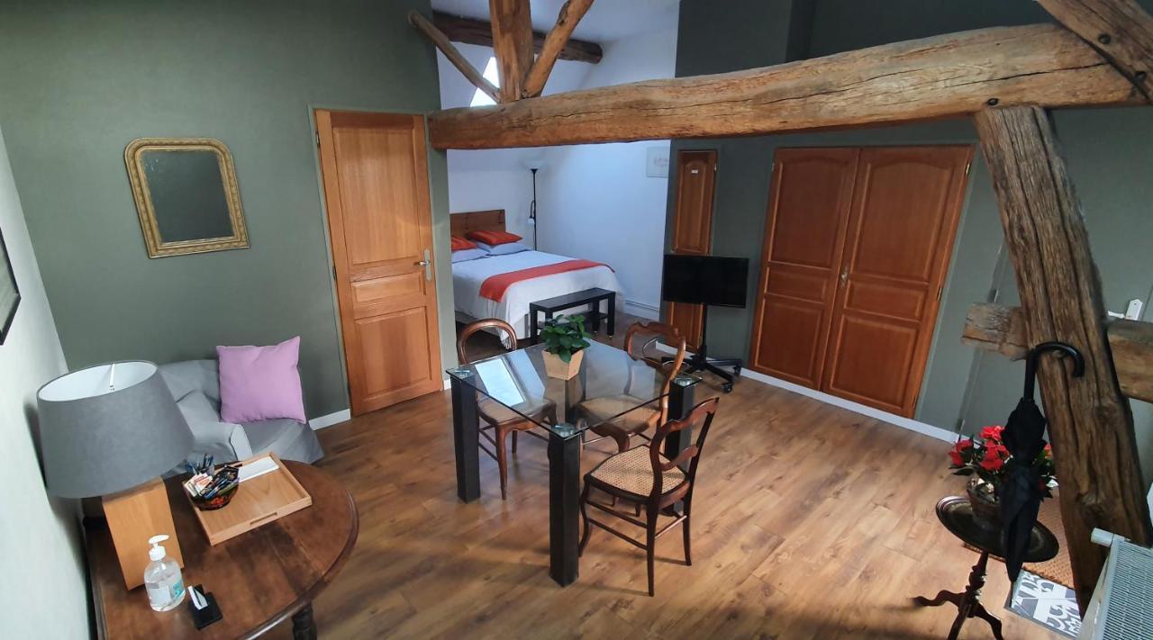 Bed and Breakfast Magnolia54 Louesme Экстерьер фото
